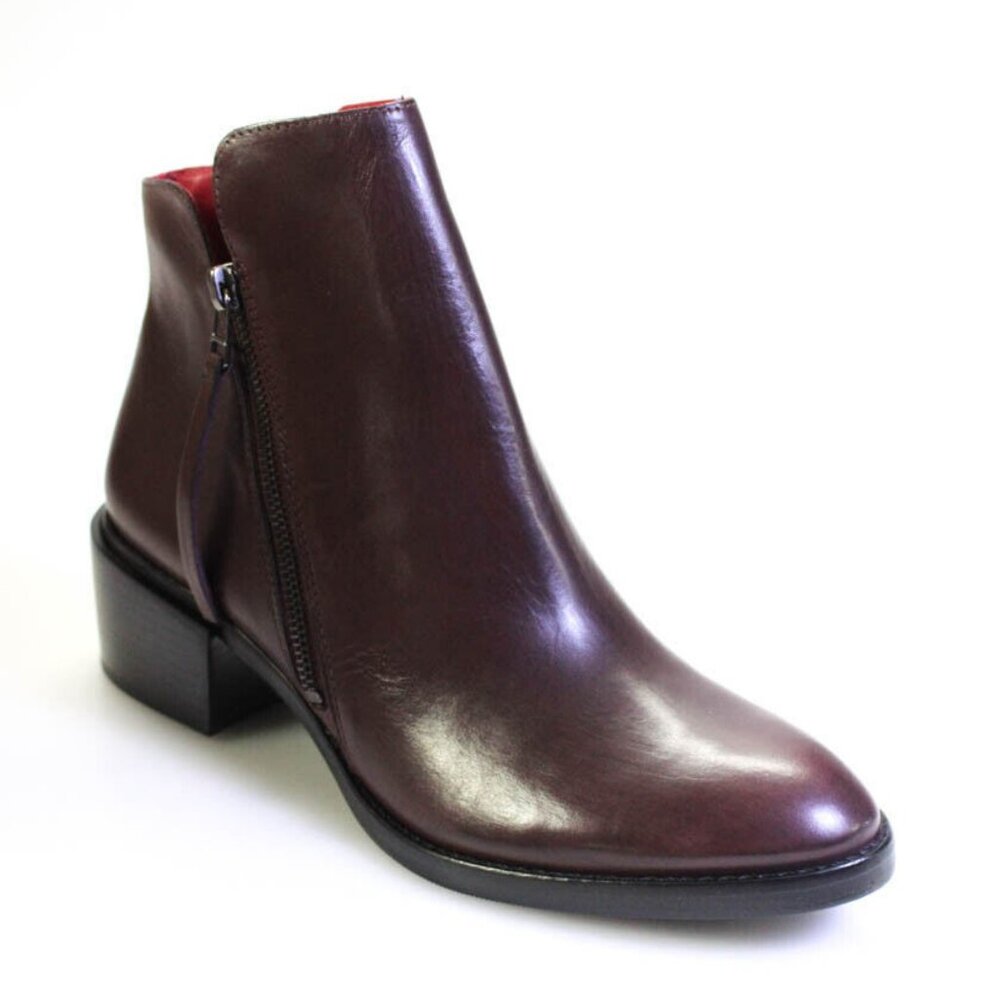 Brand New Golo Bootie Call Ankle Boots SZ 8.5
